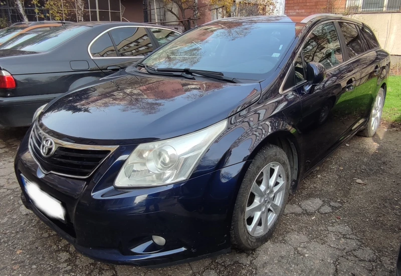 Toyota Avensis, снимка 2 - Автомобили и джипове - 52712248