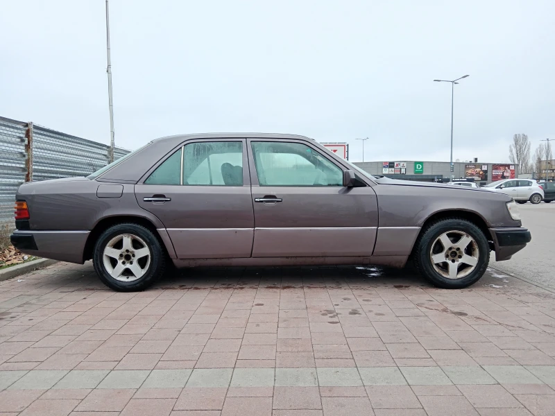 Mercedes-Benz 124, снимка 4 - Автомобили и джипове - 52827589