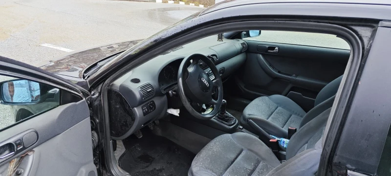 Audi A3 1.6, снимка 4 - Автомобили и джипове - 53493813