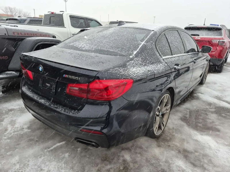 BMW 550 | M550I XDRIVE| ШИБЕДАХ| ПОДГРЕВИ| CARFAX, снимка 3 - Автомобили и джипове - 53537188
