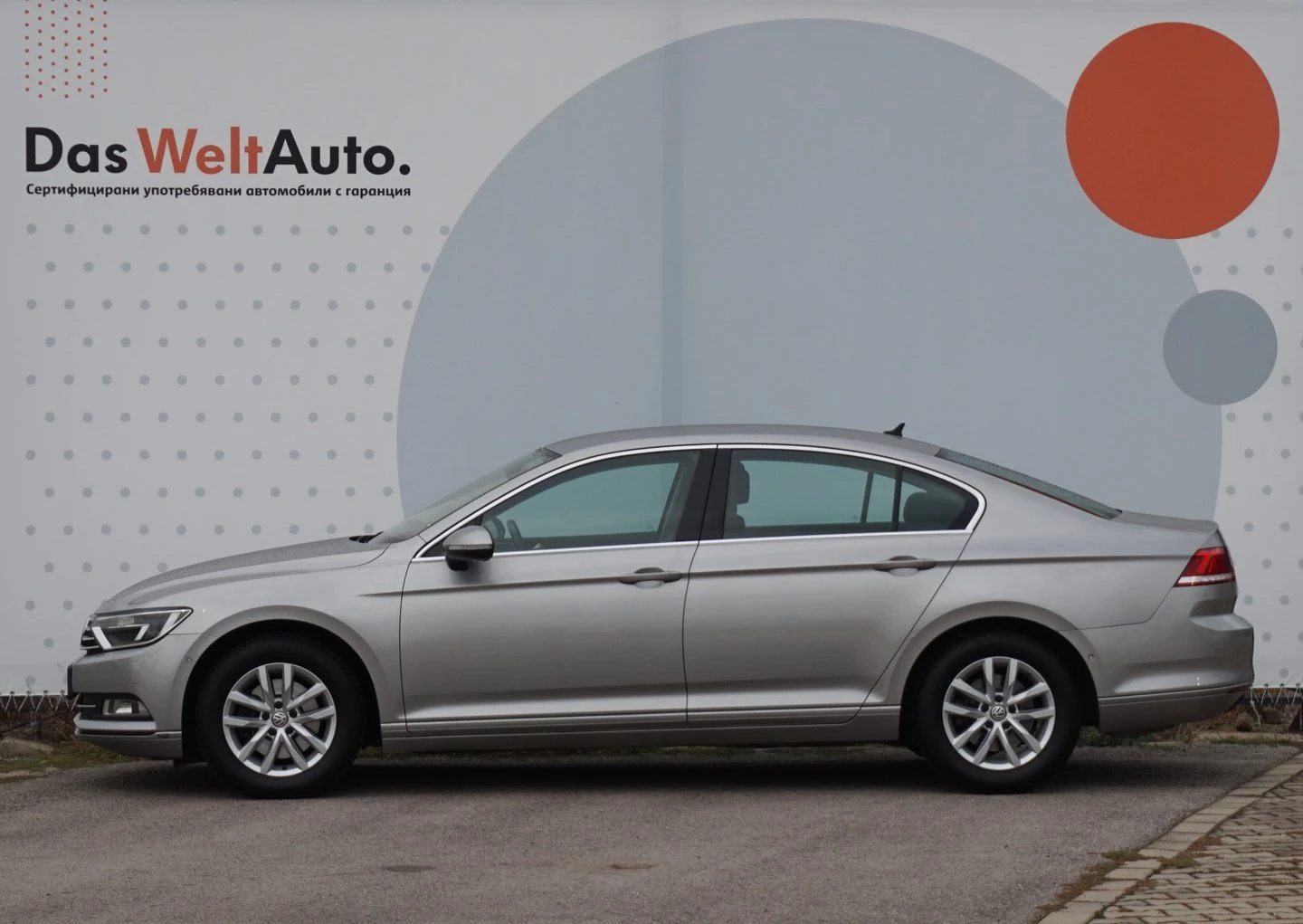 VW Passat Comfortline 1.8TSI BMT - изображение 2