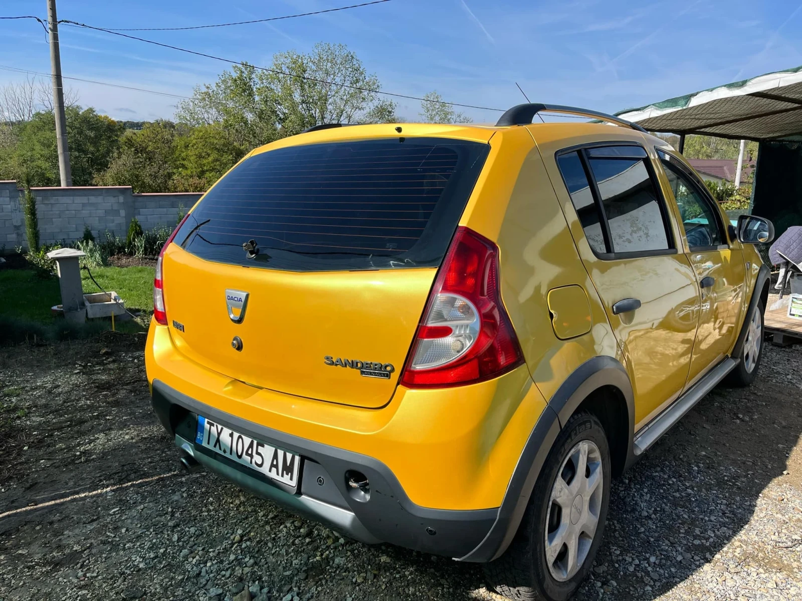 Dacia Sandero Stepway 1.6 - изображение 3