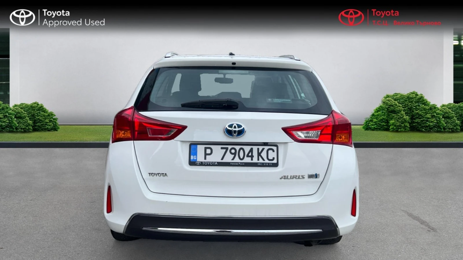 Toyota Auris 1.8H Touring Sports Luna - изображение 6