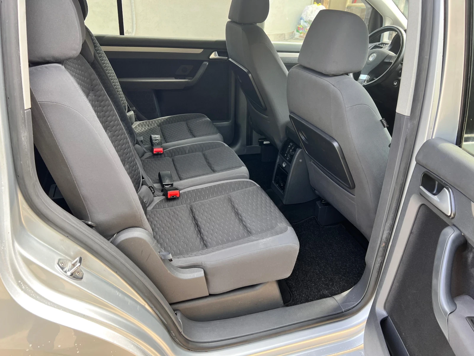 VW Touran 1.9TDI AUTOMAT - изображение 8