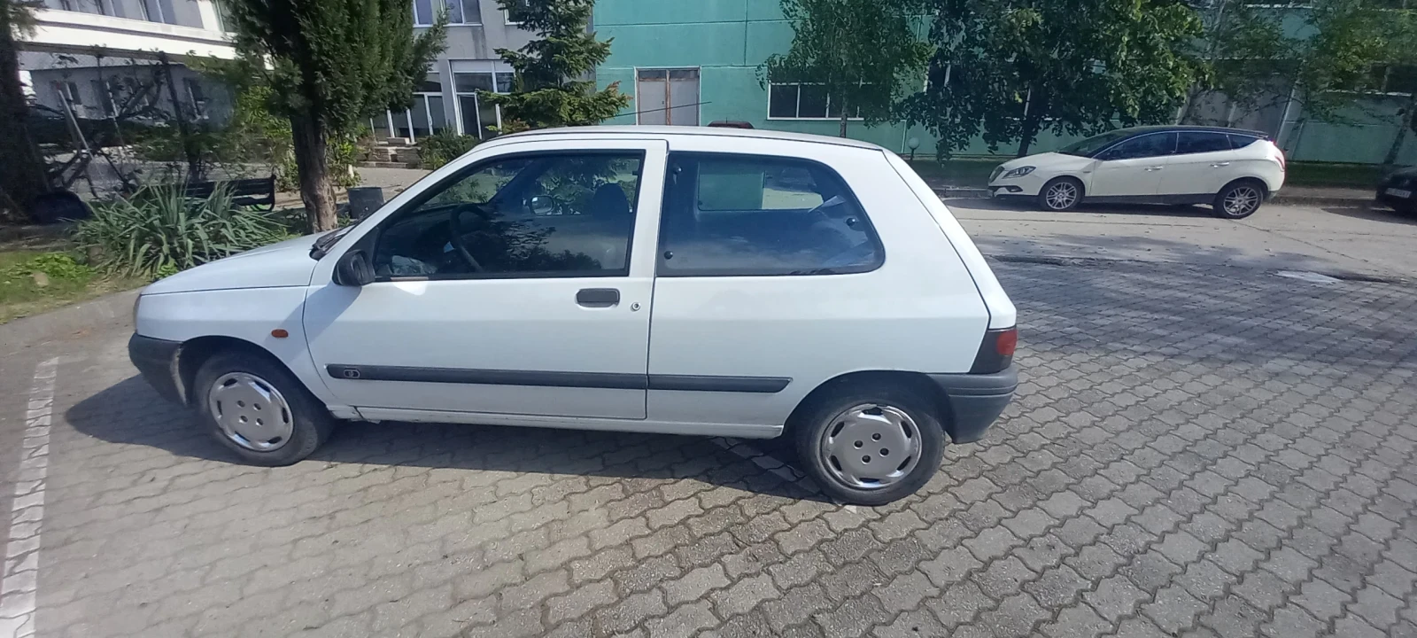 Renault Clio  - изображение 3