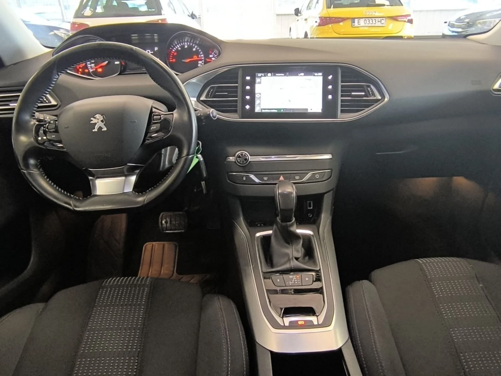 Peugeot 308 SW / 2.0 HDI 150hp / EAT6 / LED / EU6 - изображение 6