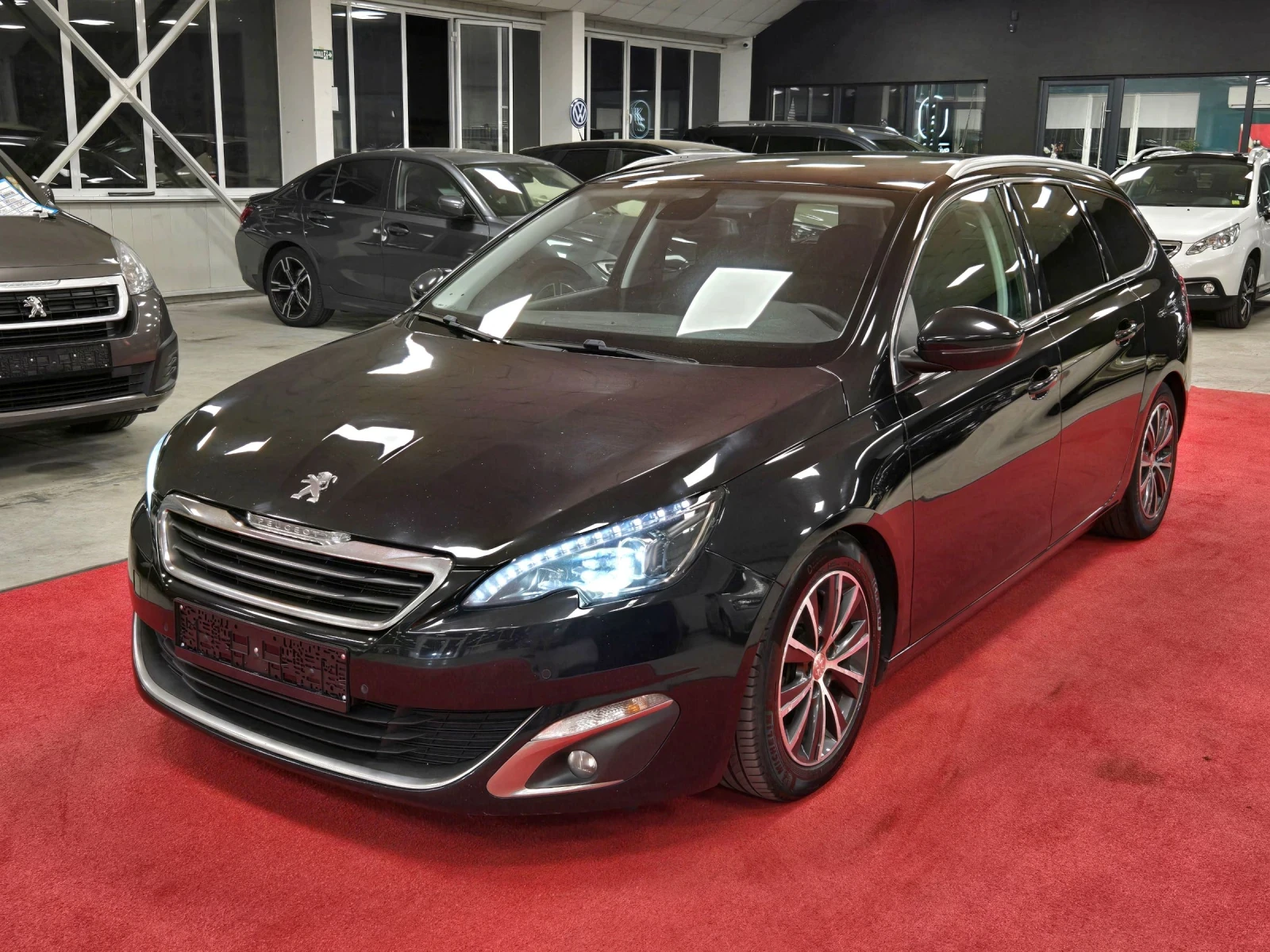 Peugeot 308 SW / 2.0 HDI 150hp / EAT6 / LED / EU6 - изображение 3