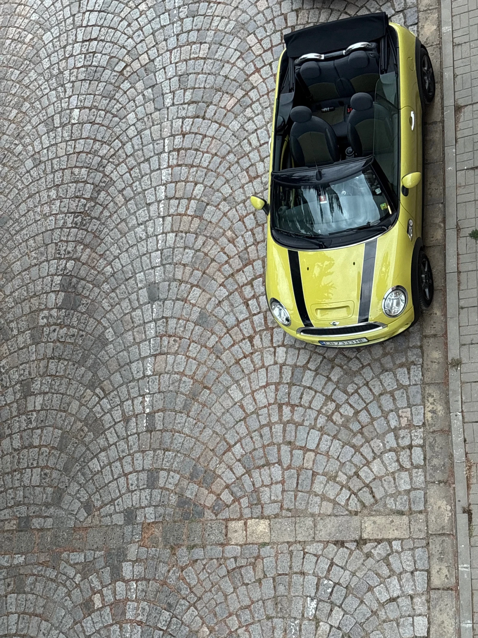 Mini Cooper s cabrio  - изображение 2