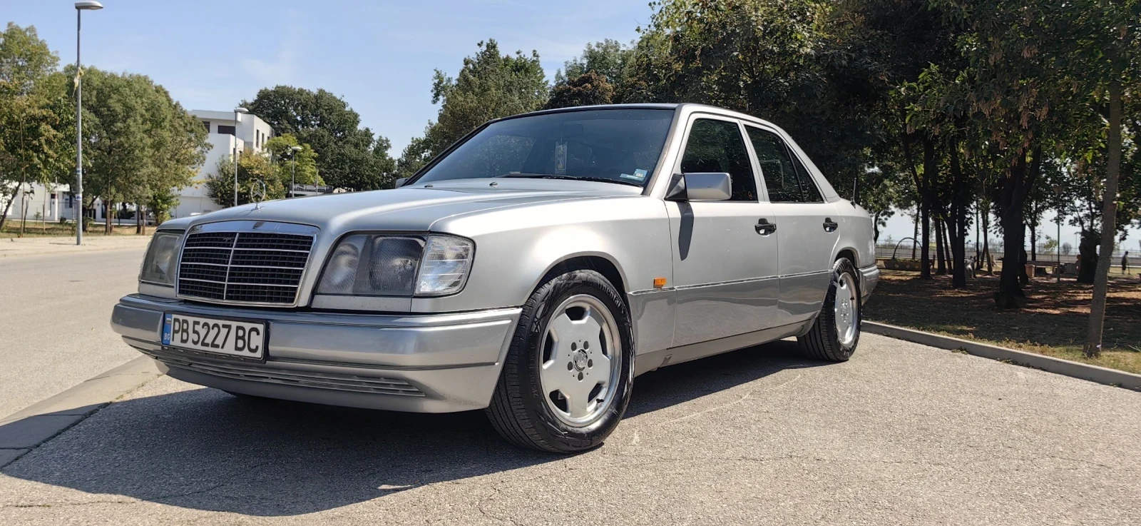 Mercedes-Benz 124 2.0Е - изображение 9