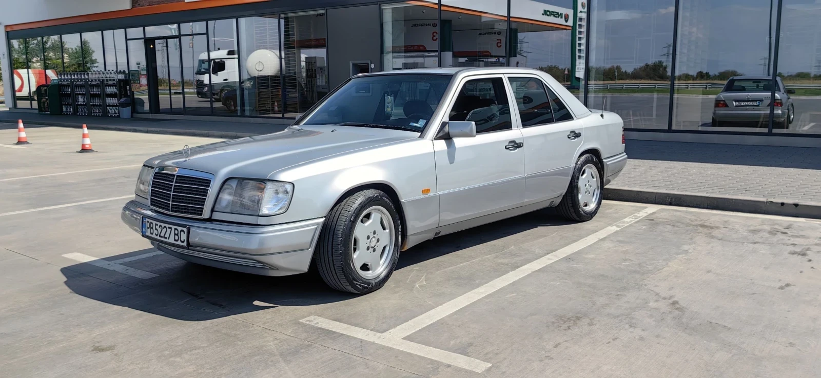 Mercedes-Benz 124 2.0 | Mobile.bg   1