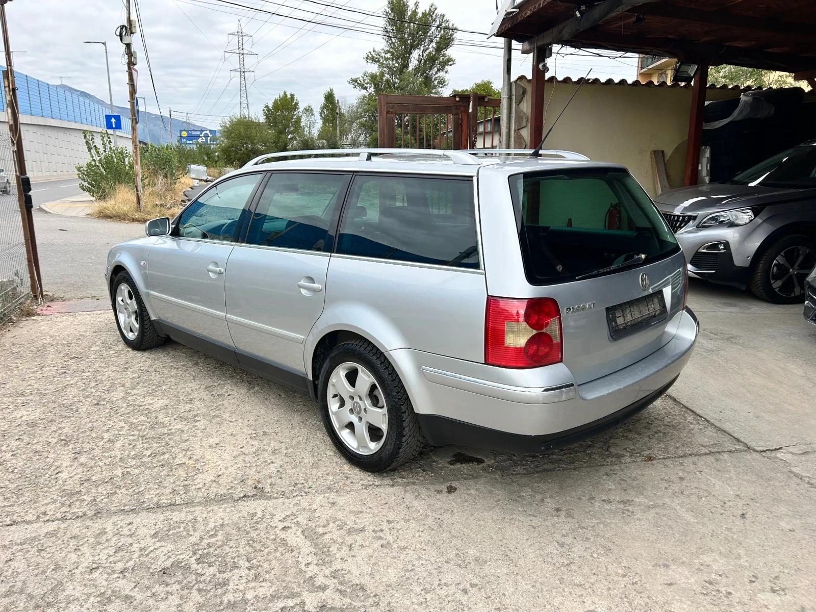VW Passat 2.8 V6 4MOTION - изображение 2