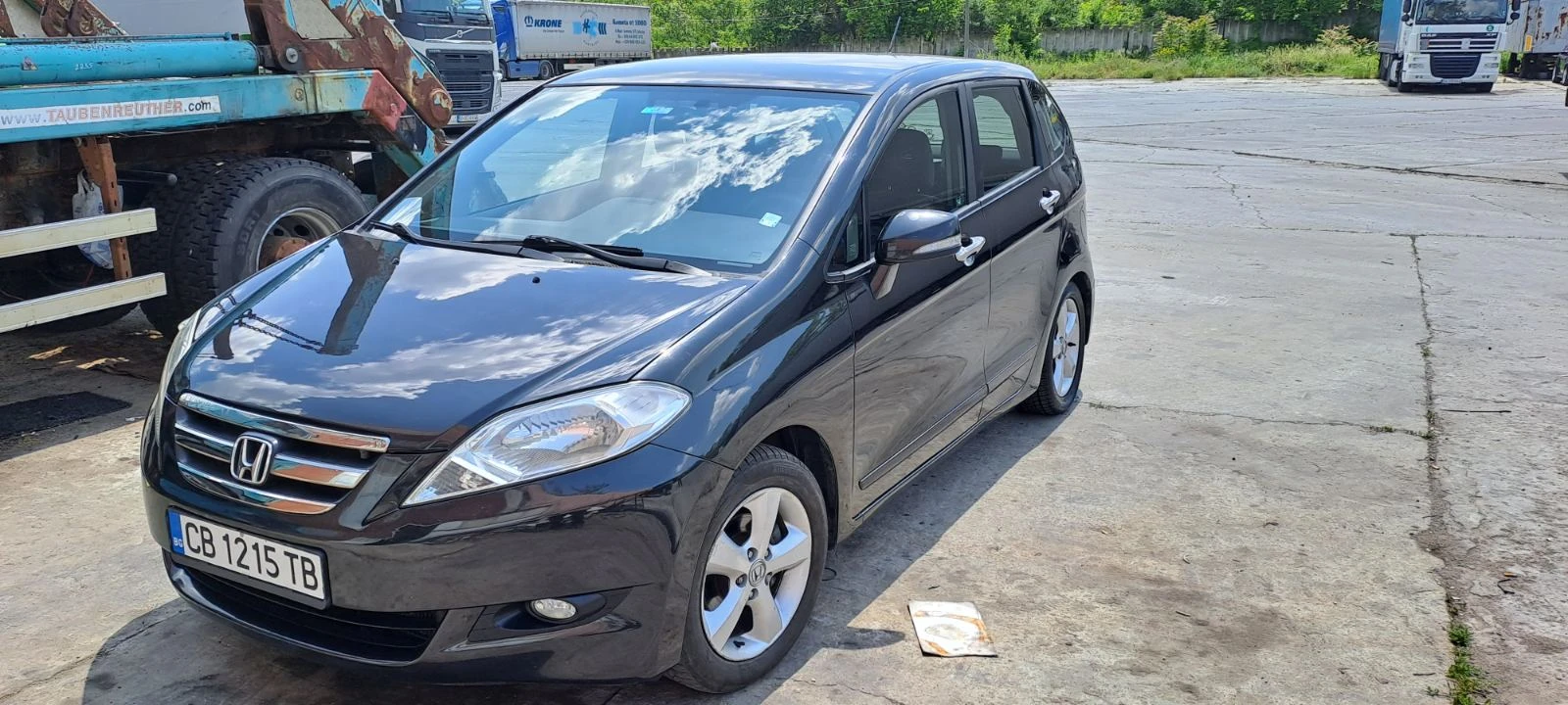 Honda Fr-v  - изображение 2