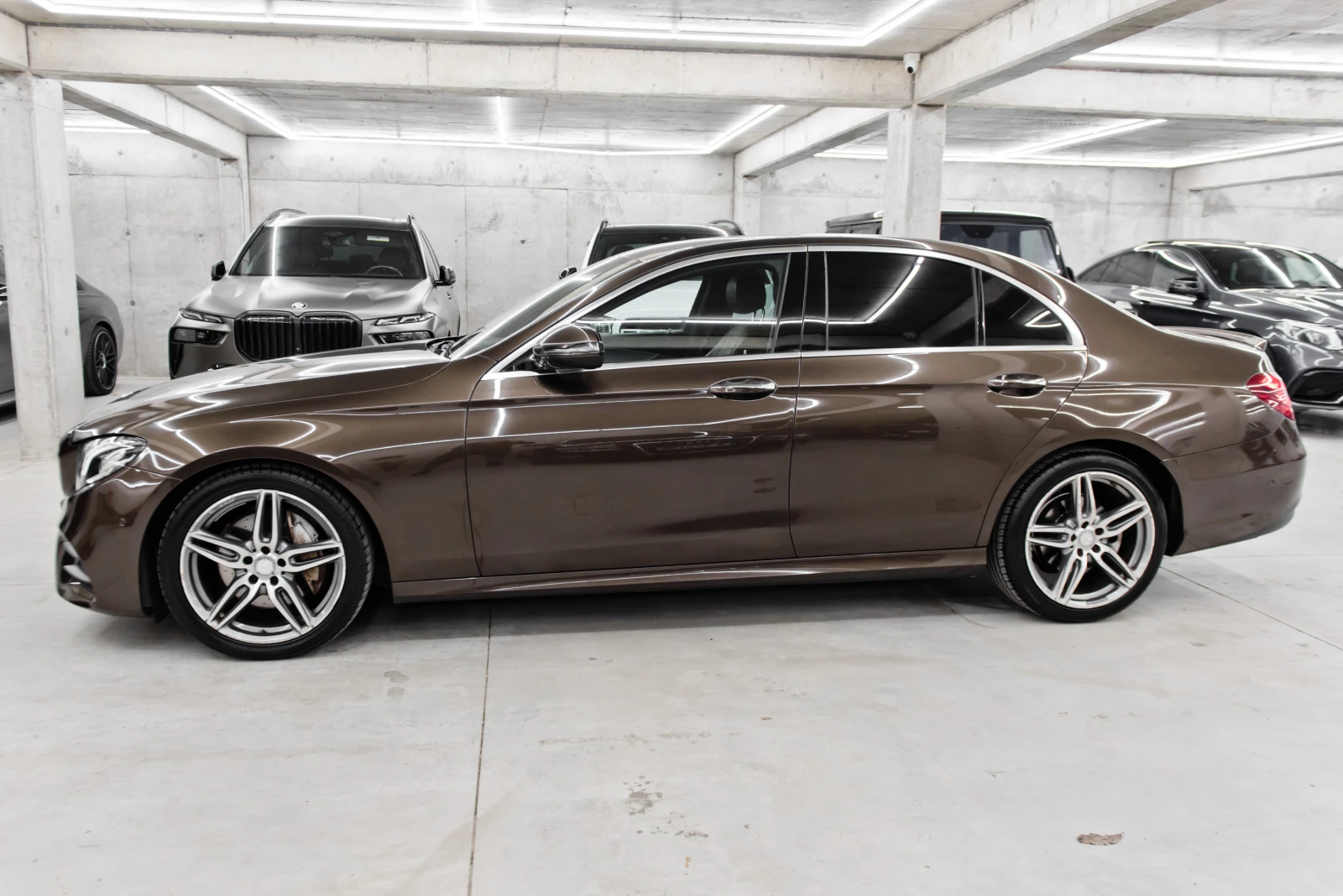 Mercedes-Benz E 220 D* AMG* Digital* Нов Внос - изображение 7