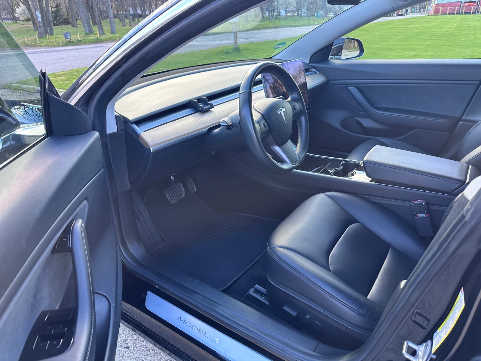 Tesla Model 3 Long Range Dual Motor 513кс, снимка 13 - Автомобили и джипове - 54103732