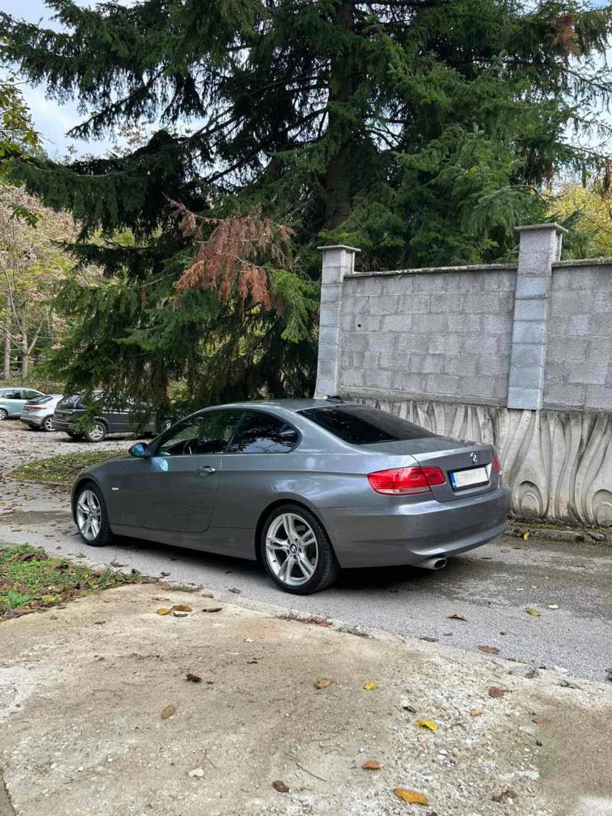 BMW 320 Automatic / CIC Navi, снимка 4 - Автомобили и джипове - 54162067