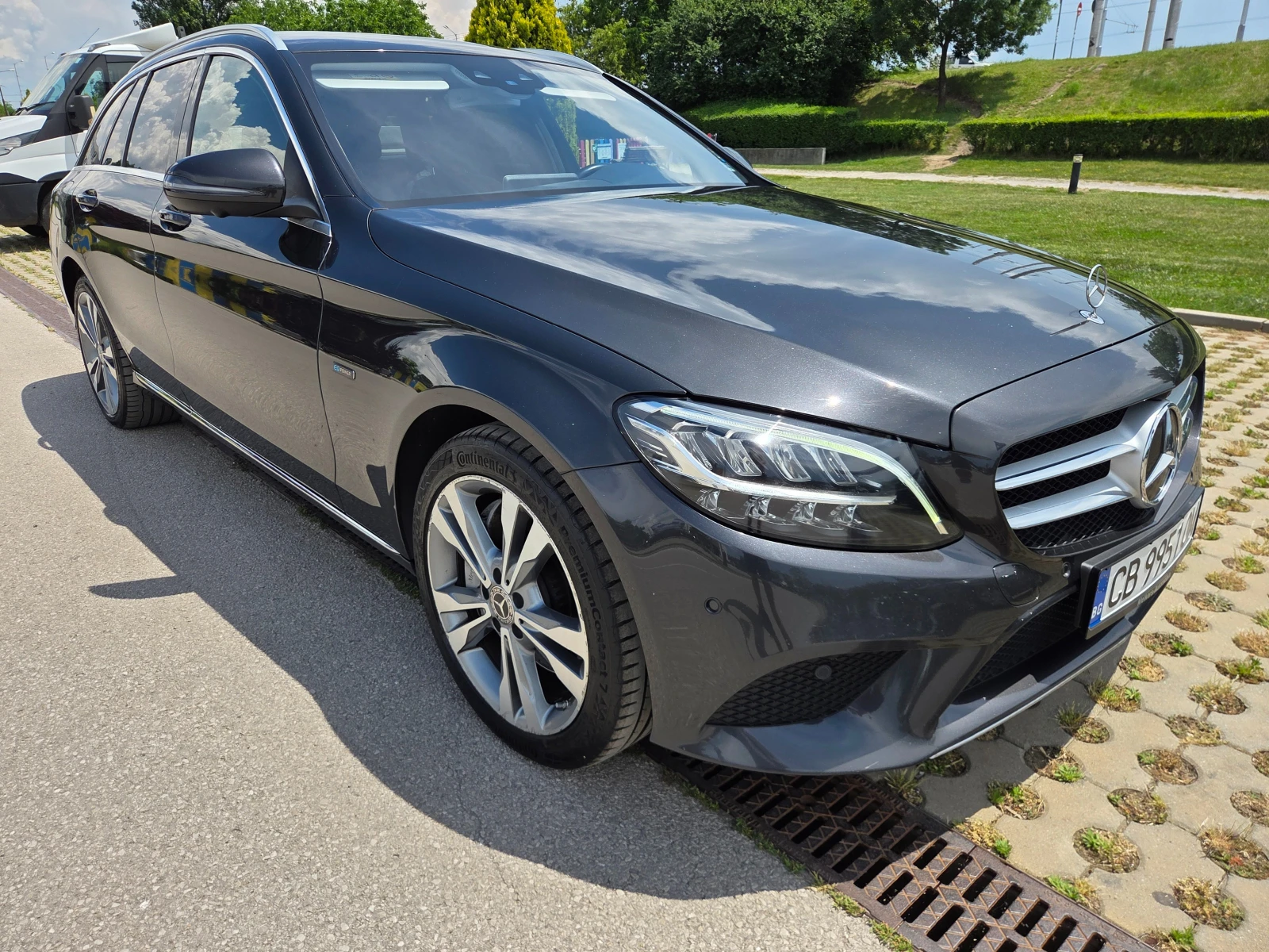 Mercedes-Benz C 300 Plug-in hybrid 4matic, снимка 7 - Автомобили и джипове - 54878042