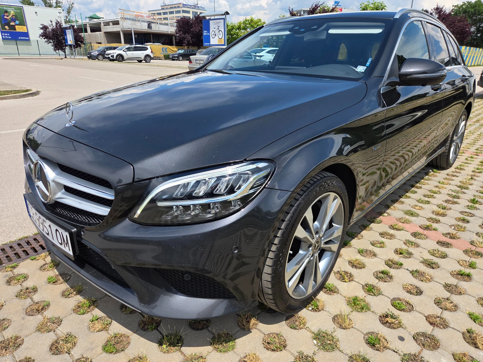 Mercedes-Benz C 300 Plug-in hybrid 4matic