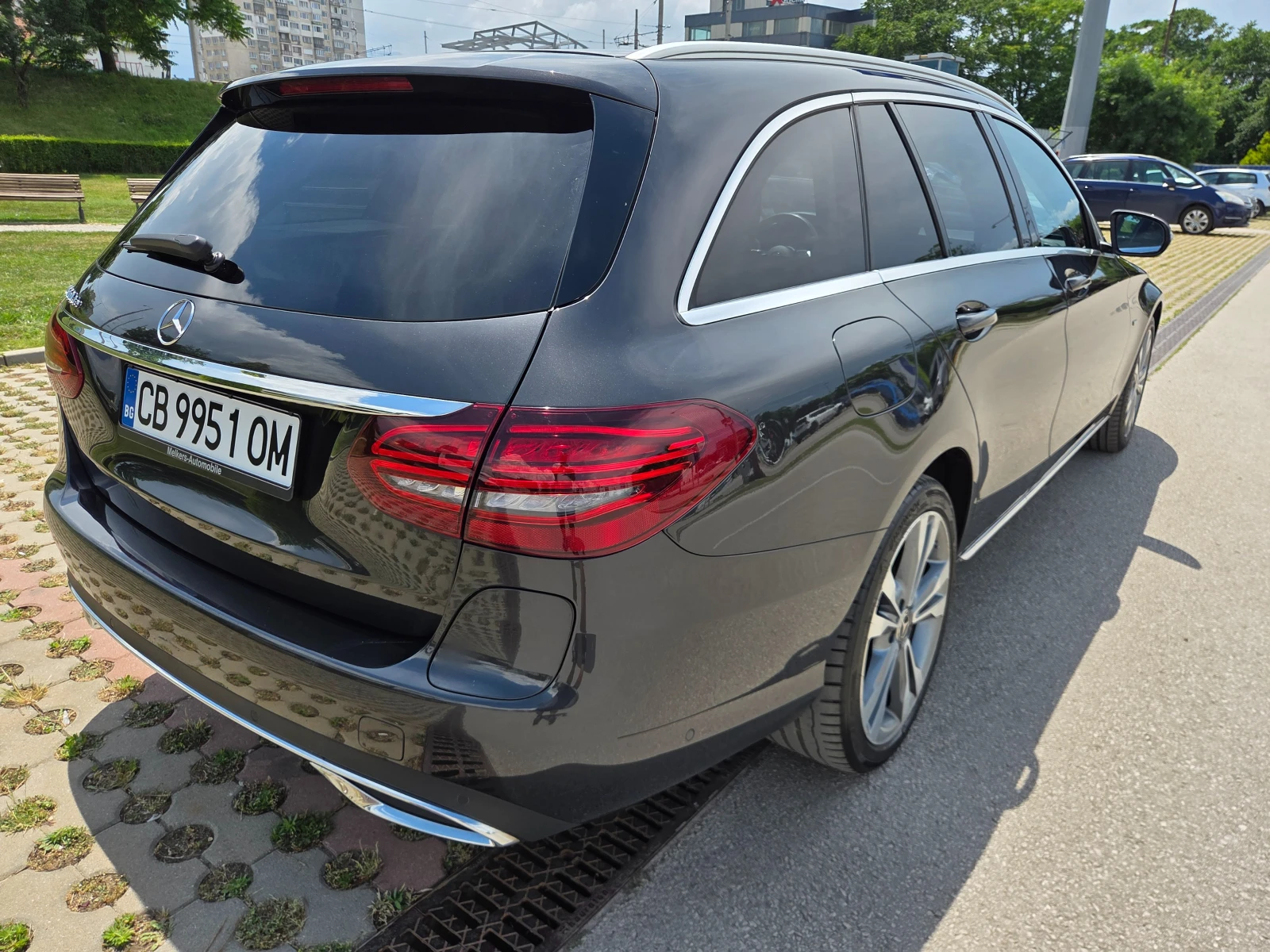 Mercedes-Benz C 300 Plug-in hybrid 4matic, снимка 5 - Автомобили и джипове - 54878042