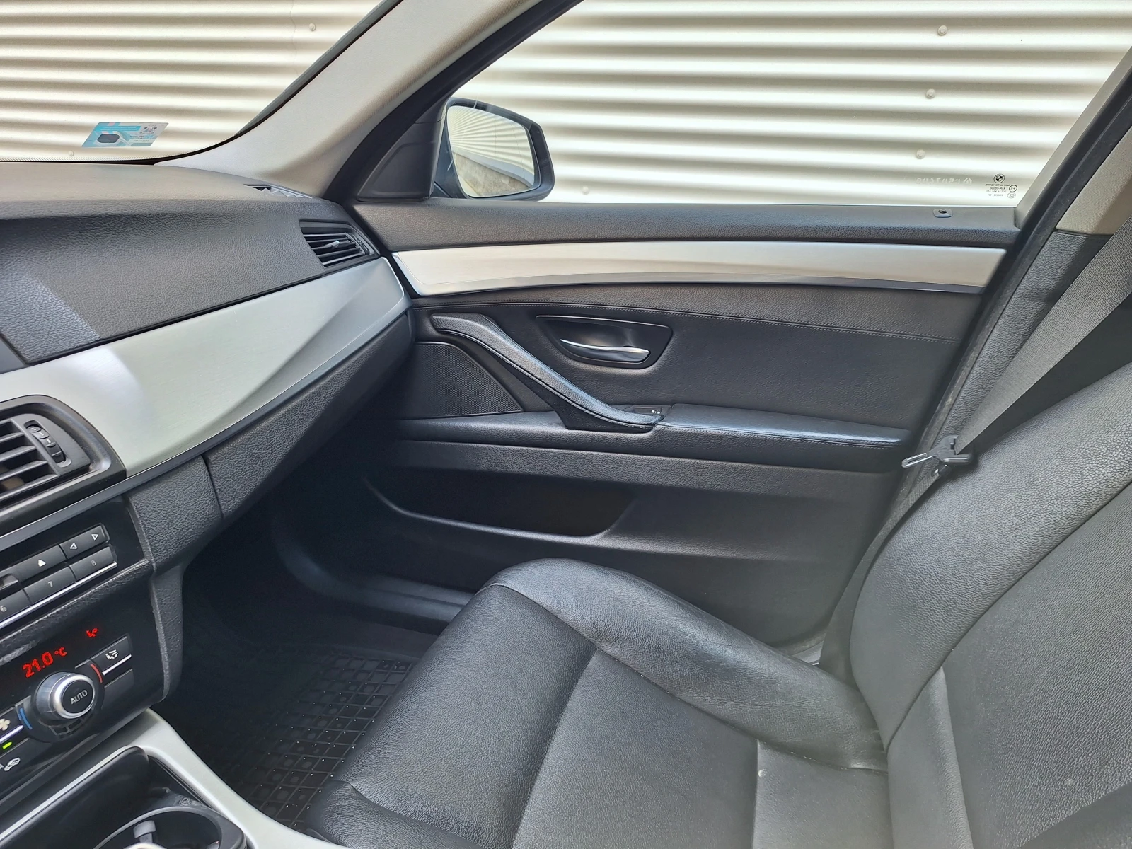 BMW 530 d F10 3.0D 2010 Г./ AVTOMAT/ NAVI/ КОЖА , снимка 10 - Автомобили и джипове - 54998326