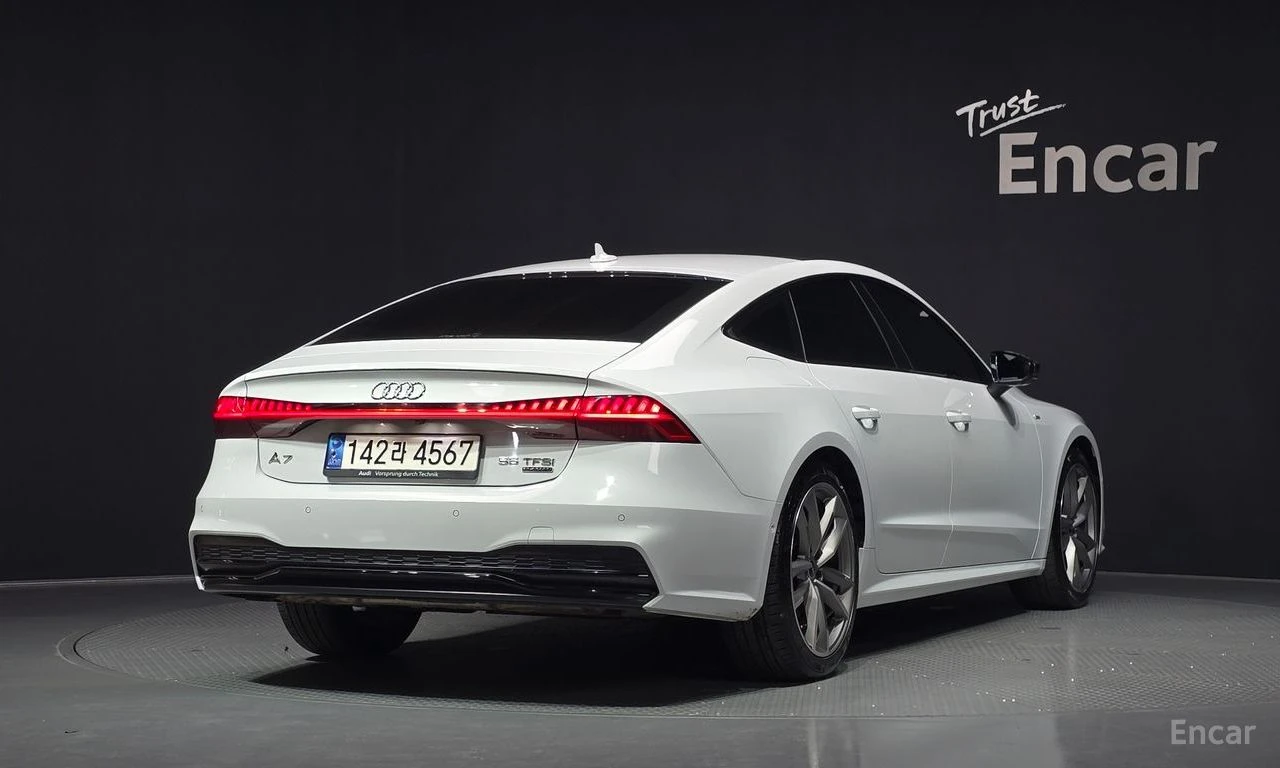 Audi A7 55TFSI* MATRIX* S* LINE* ОБДУХВАНЕ* ДИСТРОНИК* ХЕД, снимка 2 - Автомобили и джипове - 55485339