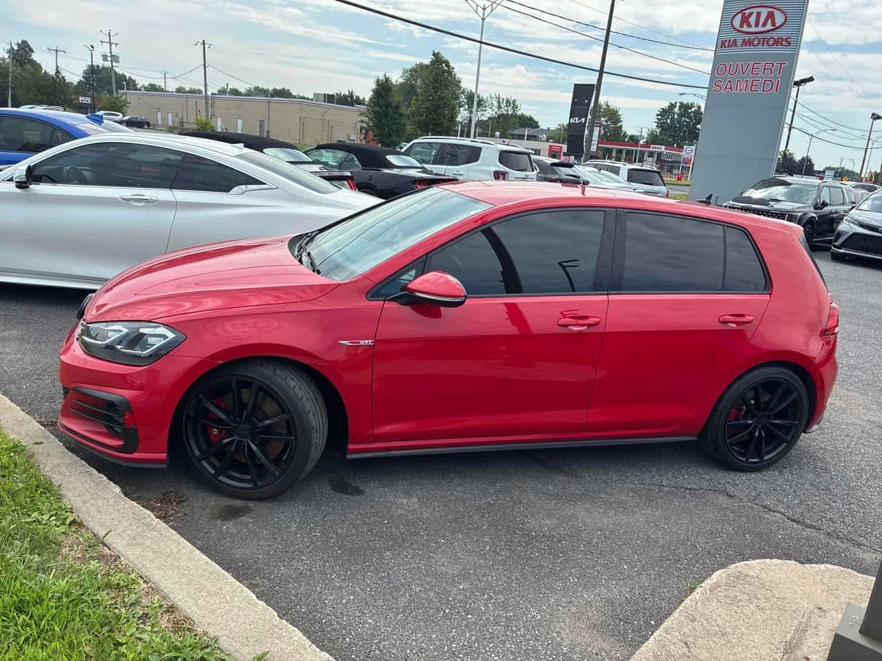 VW Golf * Ръчка * CARFAX * ОПЦИЯ ЗА ФИНАНСИРАНЕ, снимка 2 - Автомобили и джипове - 55614307