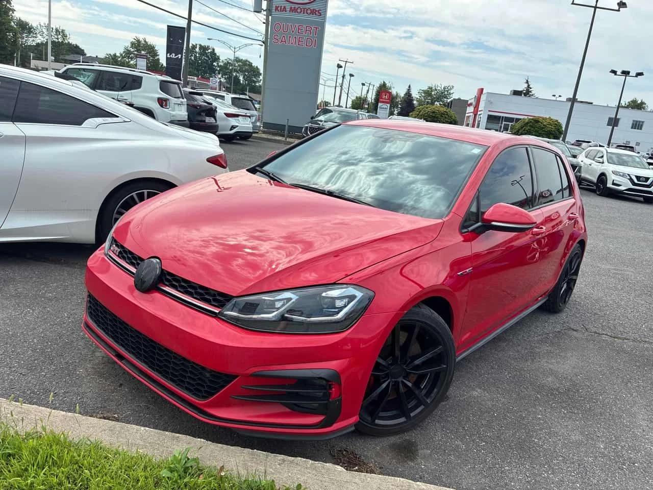 VW Golf * Ръчка * CARFAX * ОПЦИЯ ЗА ФИНАНСИРАНЕ
