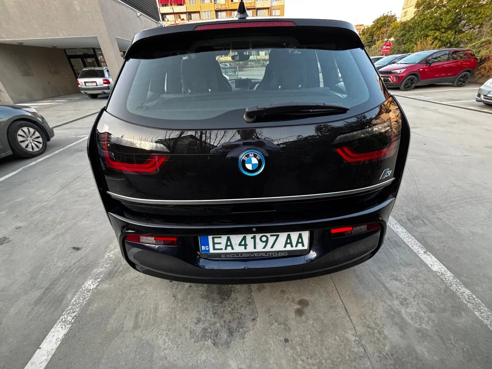 BMW i3, снимка 2 - Автомобили и джипове - 55646507
