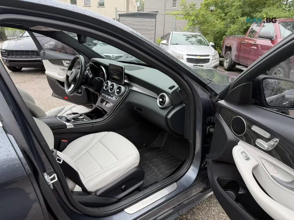 Mercedes-Benz C 300 4MATIC AMG Line* ПОДГРЕВ* КАМЕРА* ПАНОРАМА* ПАМЕТ*, снимка 7 - Автомобили и джипове - 55965208