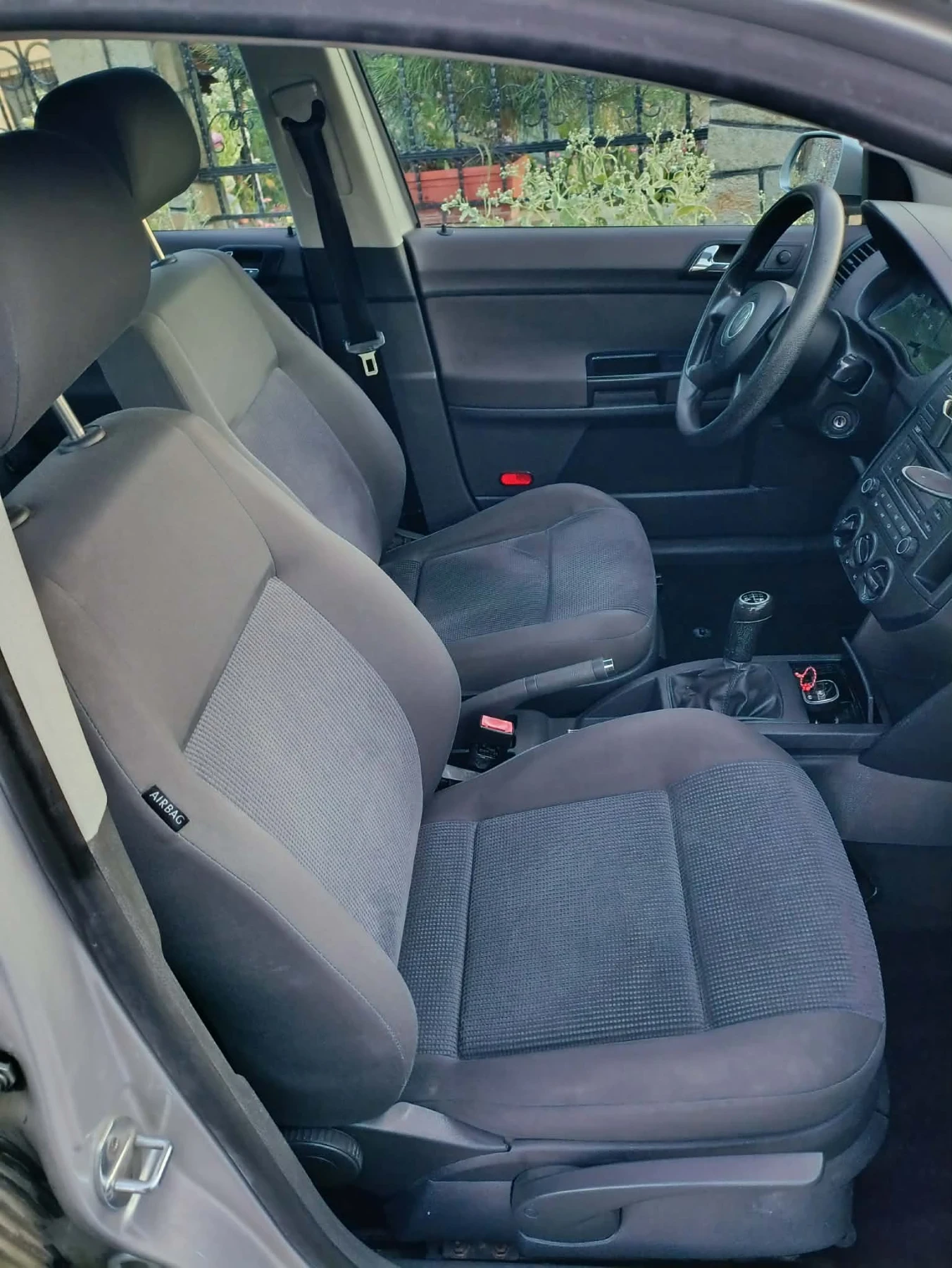 VW Polo, снимка 8 - Автомобили и джипове - 56155471
