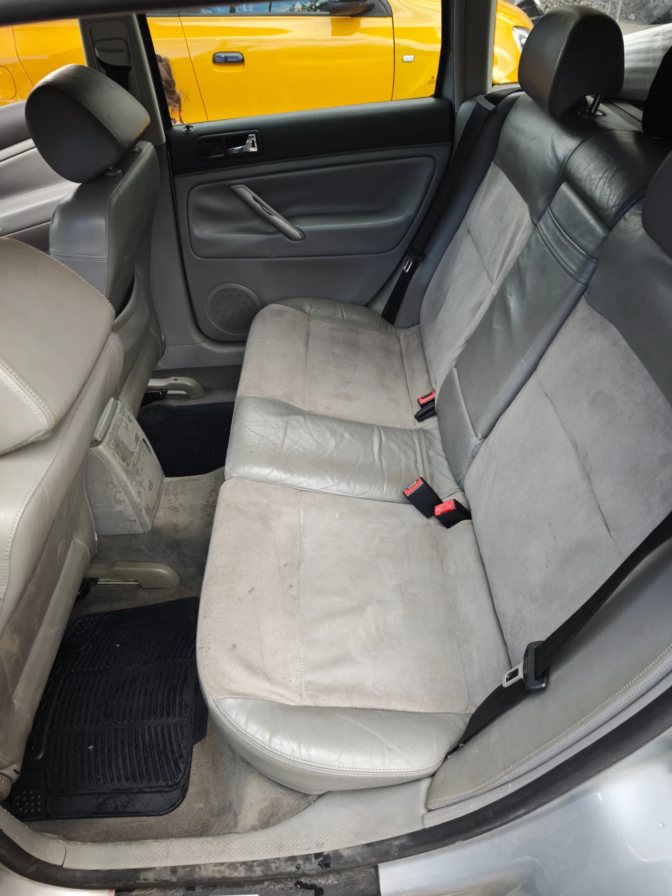 VW Passat 1.8 turbo, снимка 9 - Автомобили и джипове - 56182460