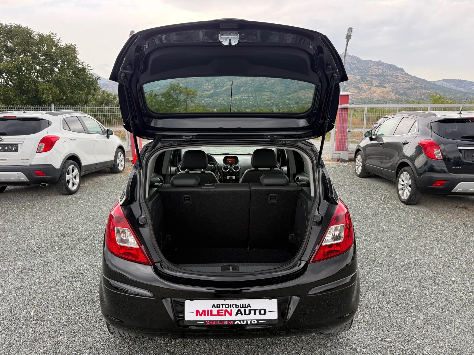 Opel Corsa (KATO НОВА)^(АГУ), снимка 13 - Автомобили и джипове - 56223834