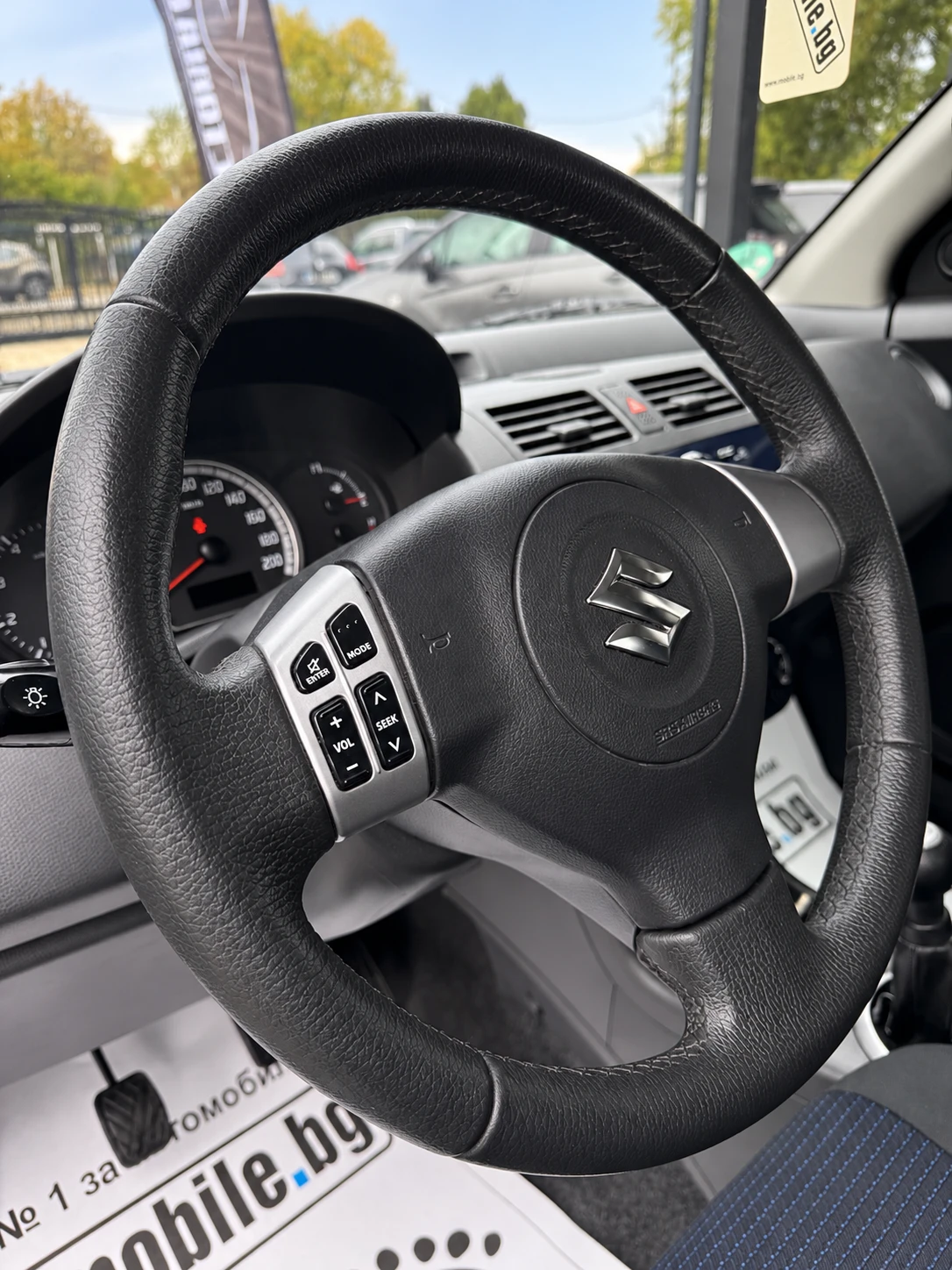 Suzuki Swift 1.3DDIS (������ ������, �������� �������, 2 �����) | Mobile.bg � ����������� 12