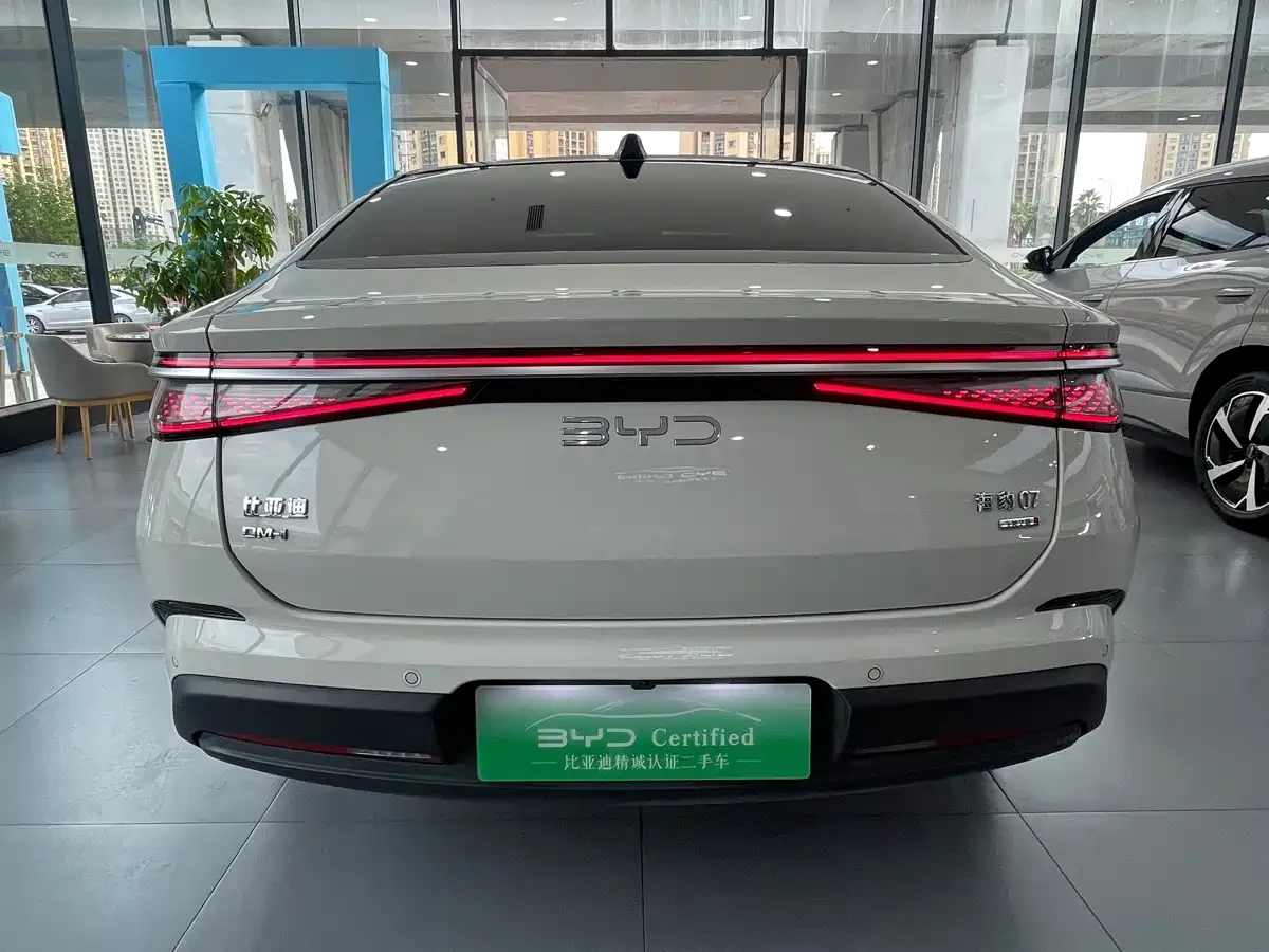 BYD Seal DM-i 2026 DM-i 1.5T 230km Flagship | Mobile.bg � ����������� 5