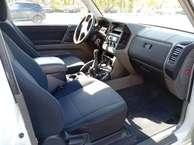 Обява за продажба на Mitsubishi Pajero ~12 750 лв. - изображение 8 | Auto.bg Обява за продажба на Mitsubishi Pajero ~12 750 лв. - изображение 8