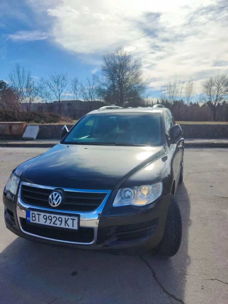 VW Touareg 3.0 TDI V6, снимка 2 - Автомобили и джипове - 52512456