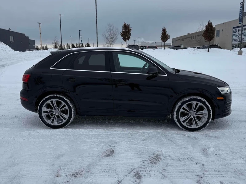 Audi Q3 * Progressiv * CARFAX * ФИНАНСИРАНЕ, снимка 3 - Автомобили и джипове - 52744796