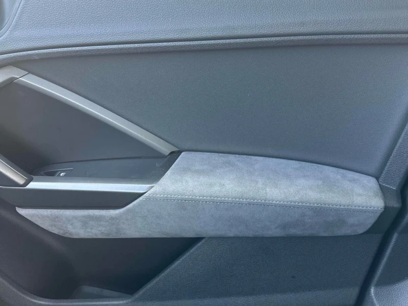 Audi Q3 * Progressiv * ЦЕНА ДО БЪЛГАРИЯ* , снимка 14 - Автомобили и джипове - 52773256