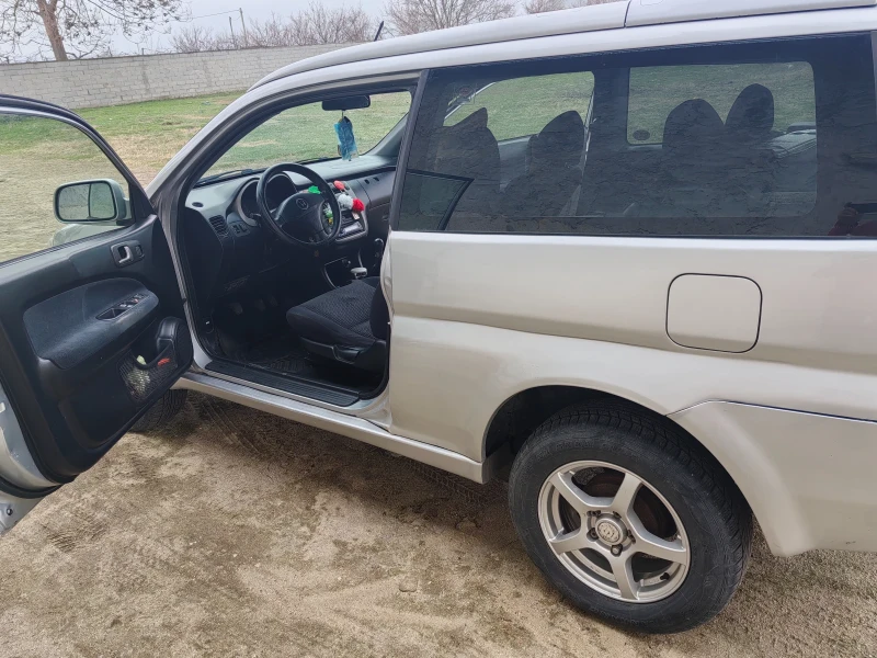 Honda Hr-v 4х4, снимка 10 - Автомобили и джипове - 52863239