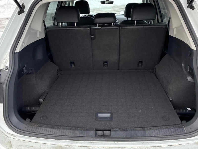VW Tiguan * Comfortline * CARFAX * БЕЗ ПЪРВОНАЧАЛНА ВНОСКА, снимка 14 - Автомобили и джипове - 53038597