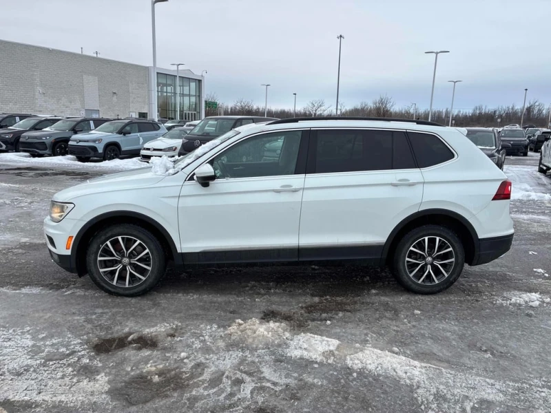VW Tiguan * Comfortline * CARFAX * БЕЗ ПЪРВОНАЧАЛНА ВНОСКА, снимка 2 - Автомобили и джипове - 53038597