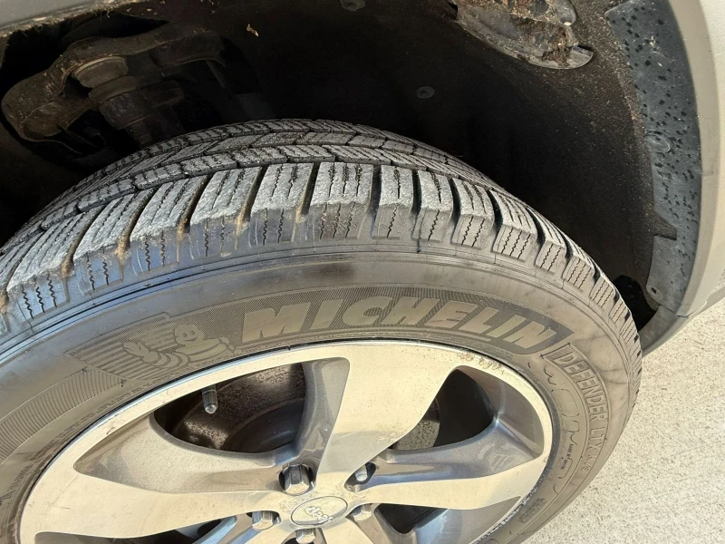 Jeep Grand cherokee 5.7 hemi, V8, 4x4, снимка 9 - Автомобили и джипове - 53274694