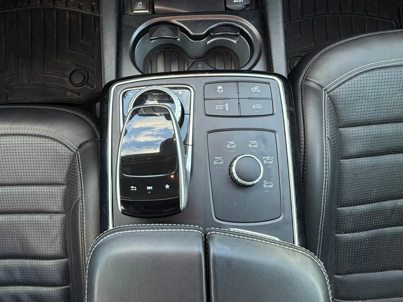 Mercedes-Benz GLS 63 AMG 7МЕСТА / ФУЛЛ ЕКСТРИ, снимка 13 - Автомобили и джипове - 53404975
