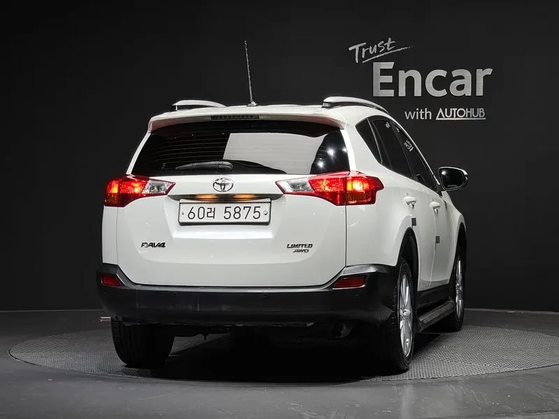 Toyota Rav4 2.5 4WD, снимка 4 - Автомобили и джипове - 55559633