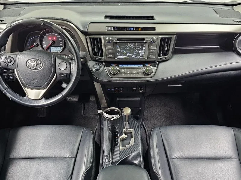 Toyota Rav4 2.5 4WD, снимка 7 - Автомобили и джипове - 55559633