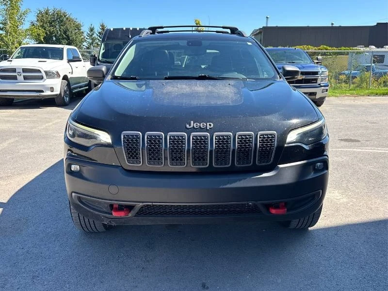 Jeep Cherokee * Trailhawk * CARFAX* ОПЦИЯ ЗА ФИНАНСИРАНЕ, снимка 2 - Автомобили и джипове - 55951717