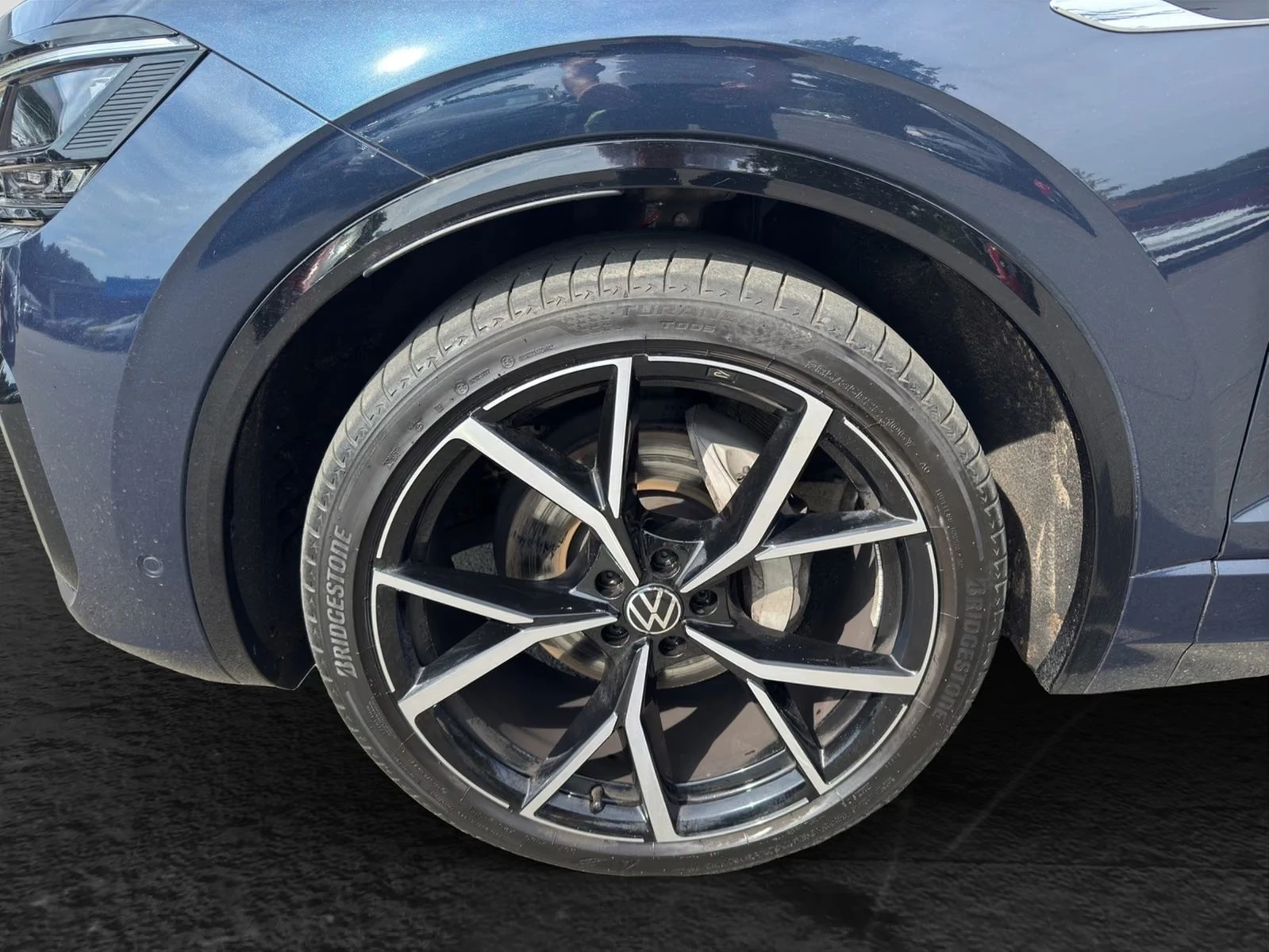 VW Touareg 3.0 TDI 4M R-Line, снимка 4 - Автомобили и джипове - 24724249