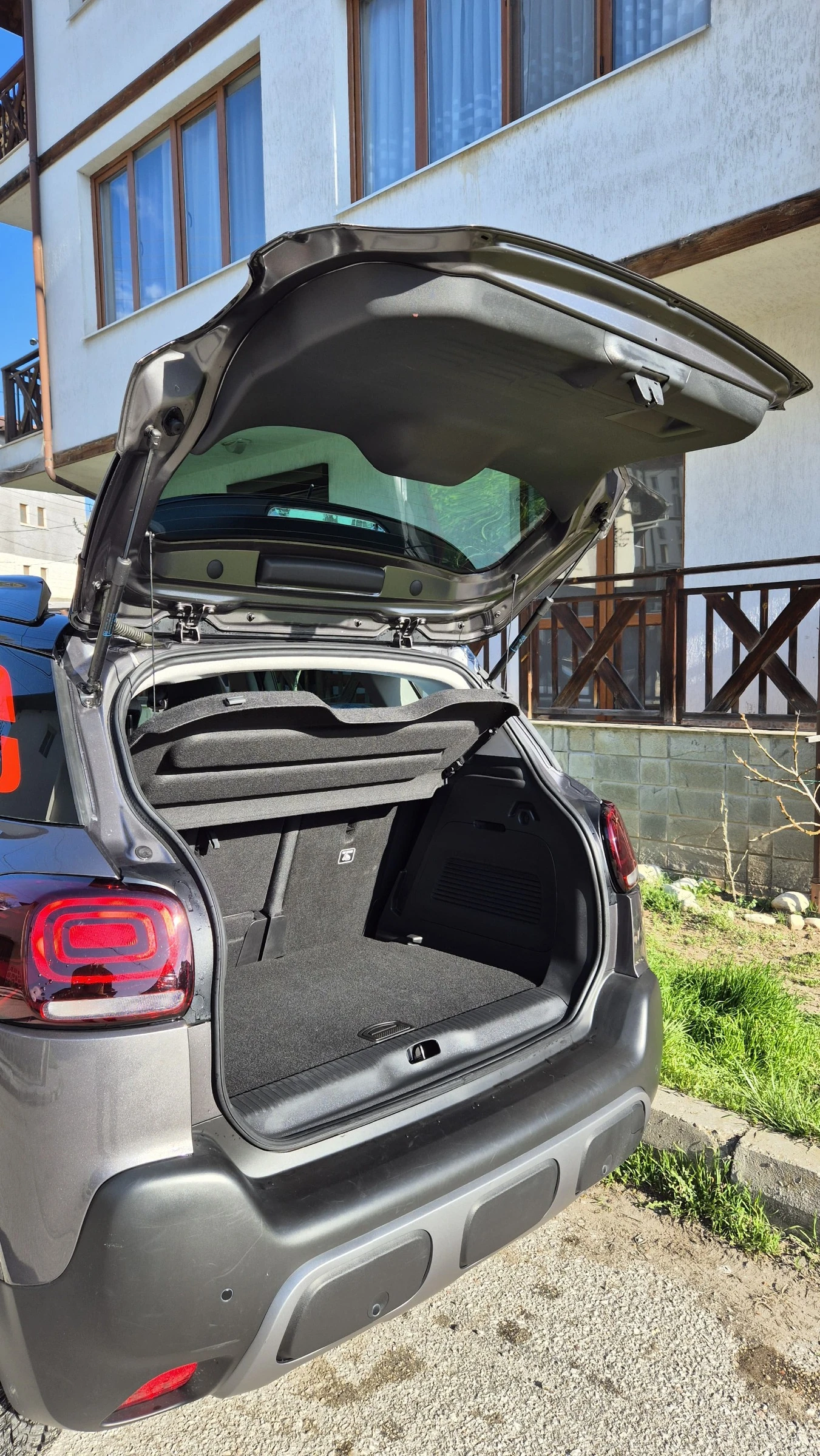 Citroen C3 Aircross SUV FL SHINE PACK PureTech 130 S&S EAT6 E6 - изображение 5