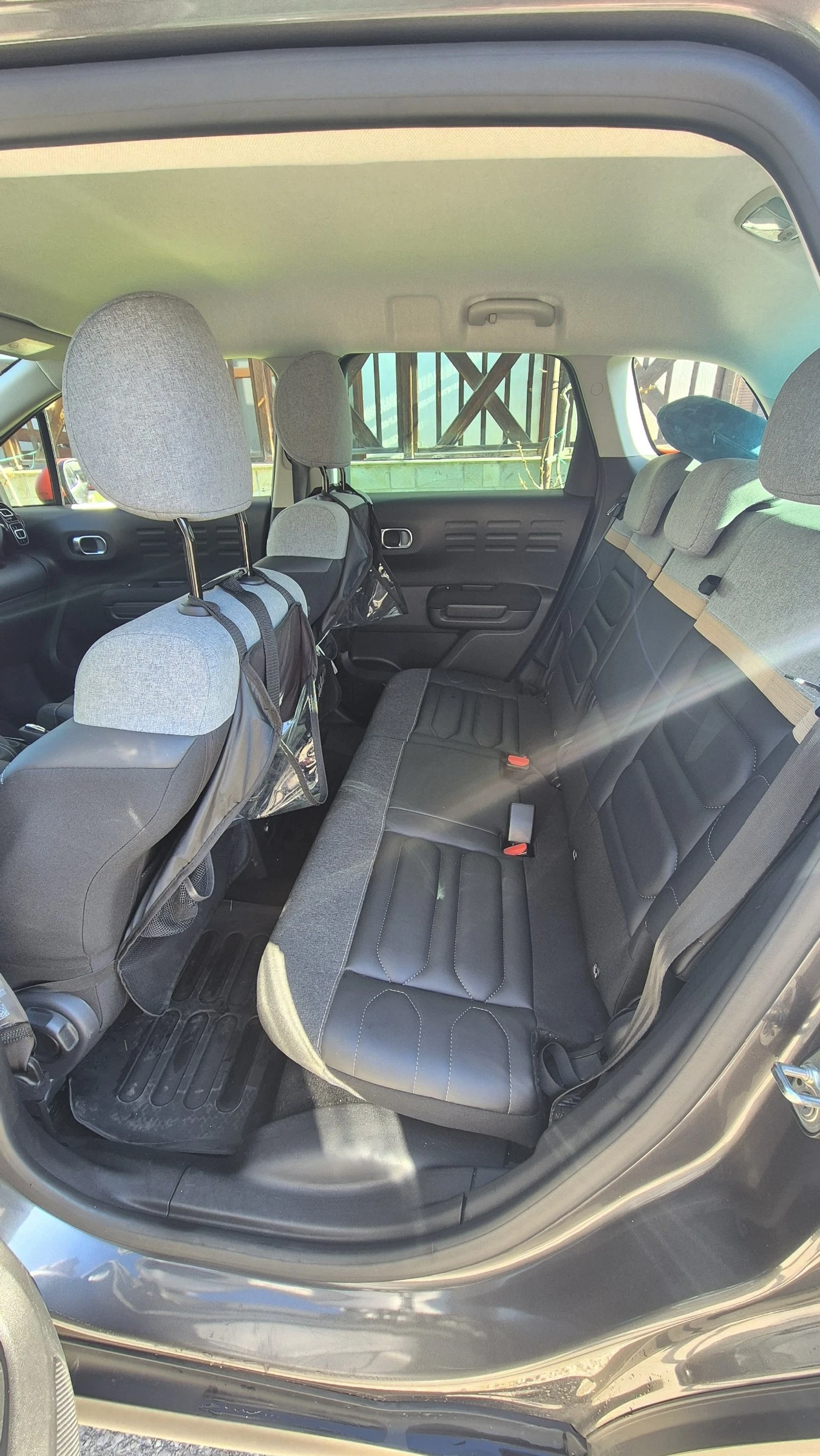Citroen C3 Aircross SUV FL SHINE PACK PureTech 130 S&S EAT6 E6 - изображение 8