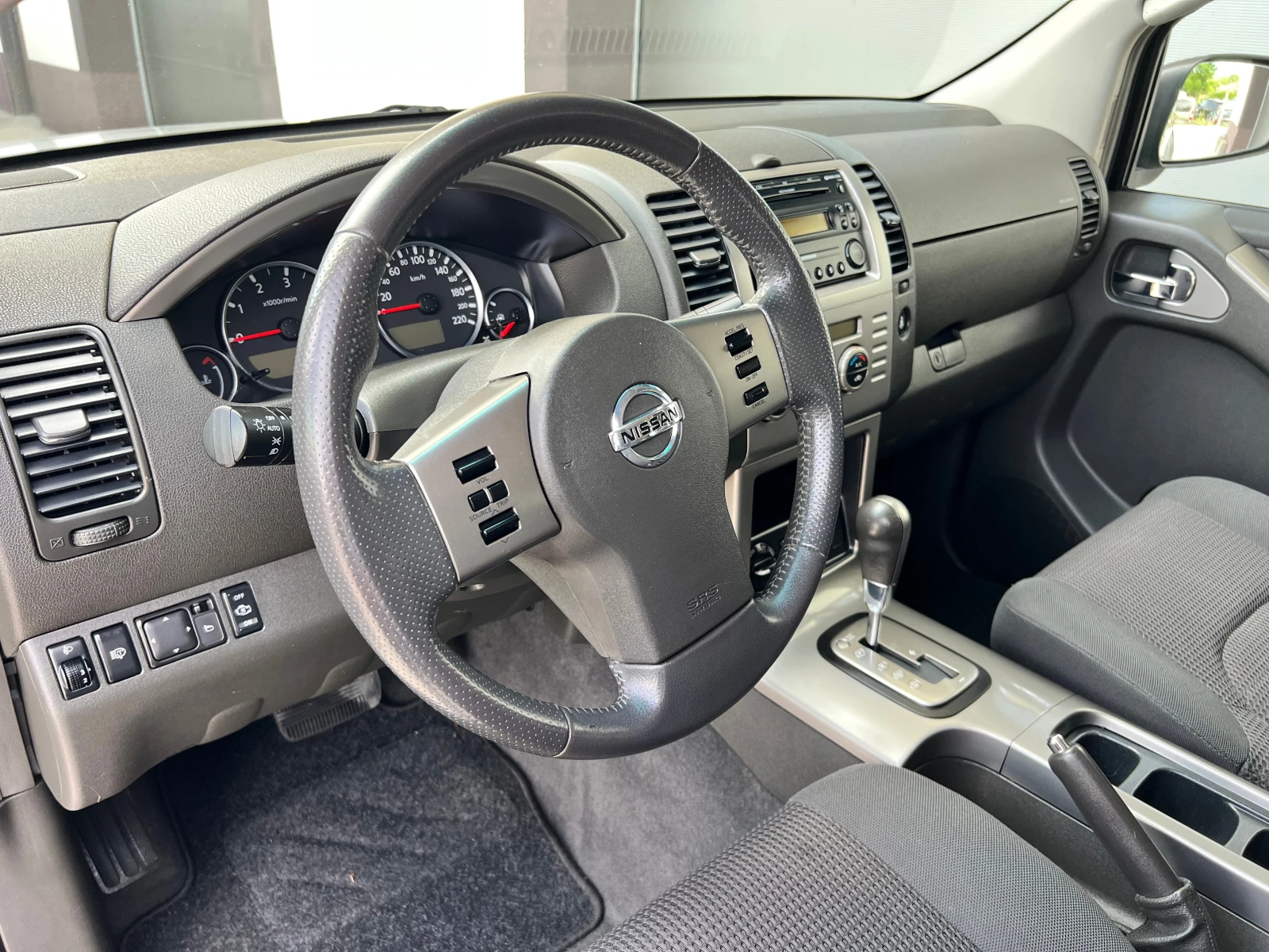 Nissan Pathfinder 2.5DCI/174ks/Автоматик/4X4/7MECTA (6+ 1) - изображение 5