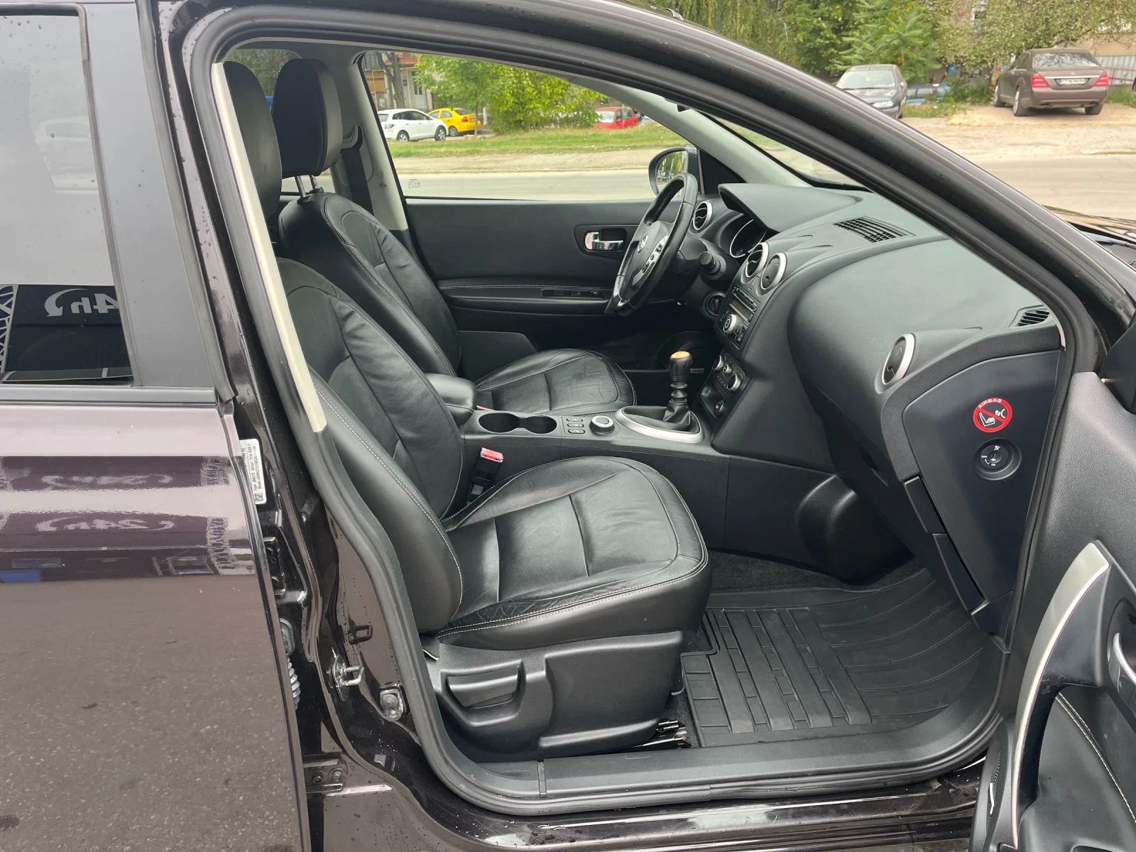 Nissan Qashqai 2.0i 4x4 | Mobile.bg   12